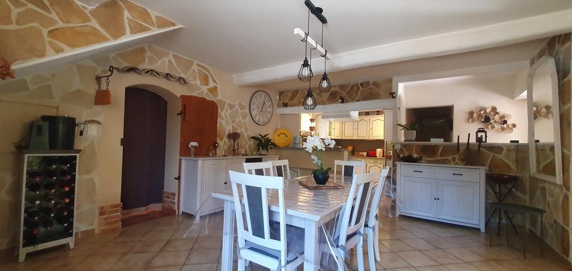 Maison Familiale Avec Piscine Et Boulodrome Dans Le Luberon Villa Caseneuve Eksteriør bilde