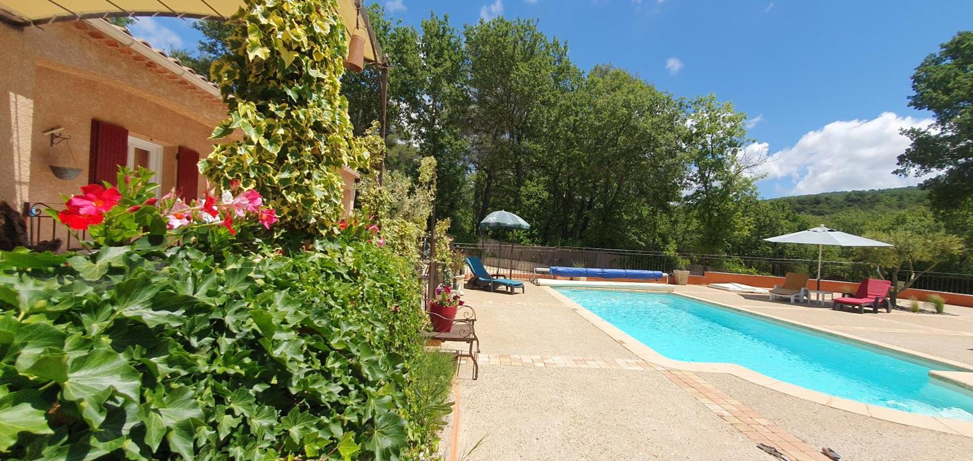 Maison Familiale Avec Piscine Et Boulodrome Dans Le Luberon Villa Caseneuve Eksteriør bilde